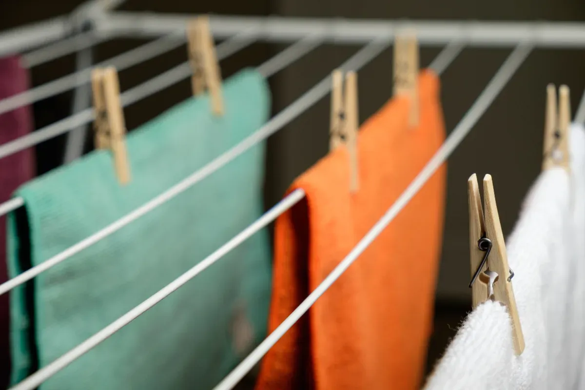 Effektive Wege, Wäsche drinnen zu trocknen