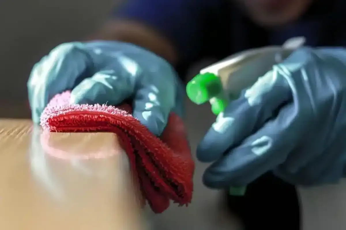 Unsichtbare Gefahr: Bakterien auf Küchenlichtschaltern